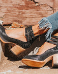 Avalance™| Vanessa Vintage Pumps