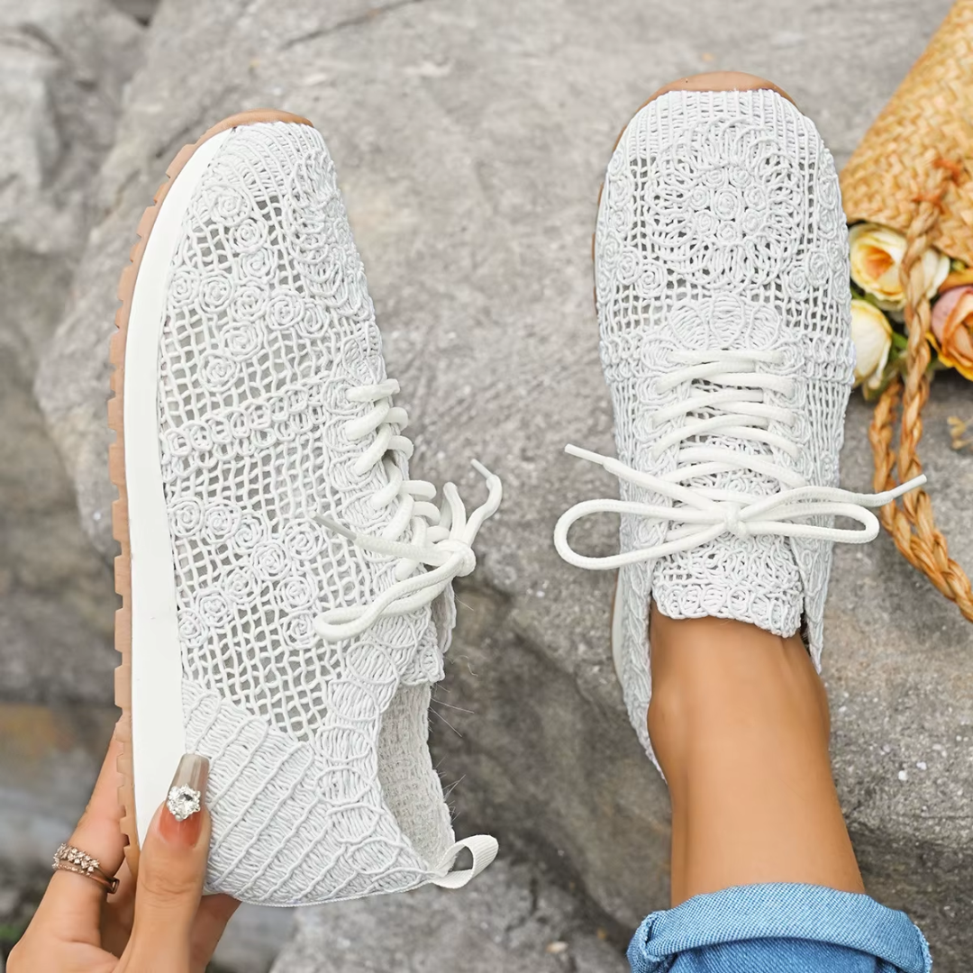 Avalance™| Ferana Orthopedic Lace Sneakers