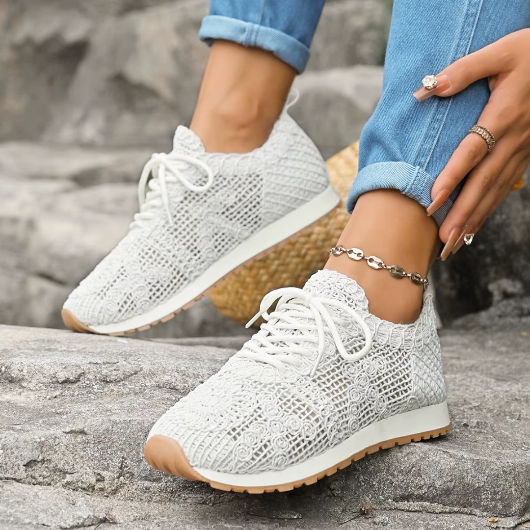Avalance™| Ferana Orthopedic Lace Sneakers