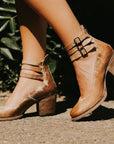 Avalance™| Vanessa Vintage Pumps