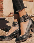 Avalance™| Vanessa Vintage Pumps