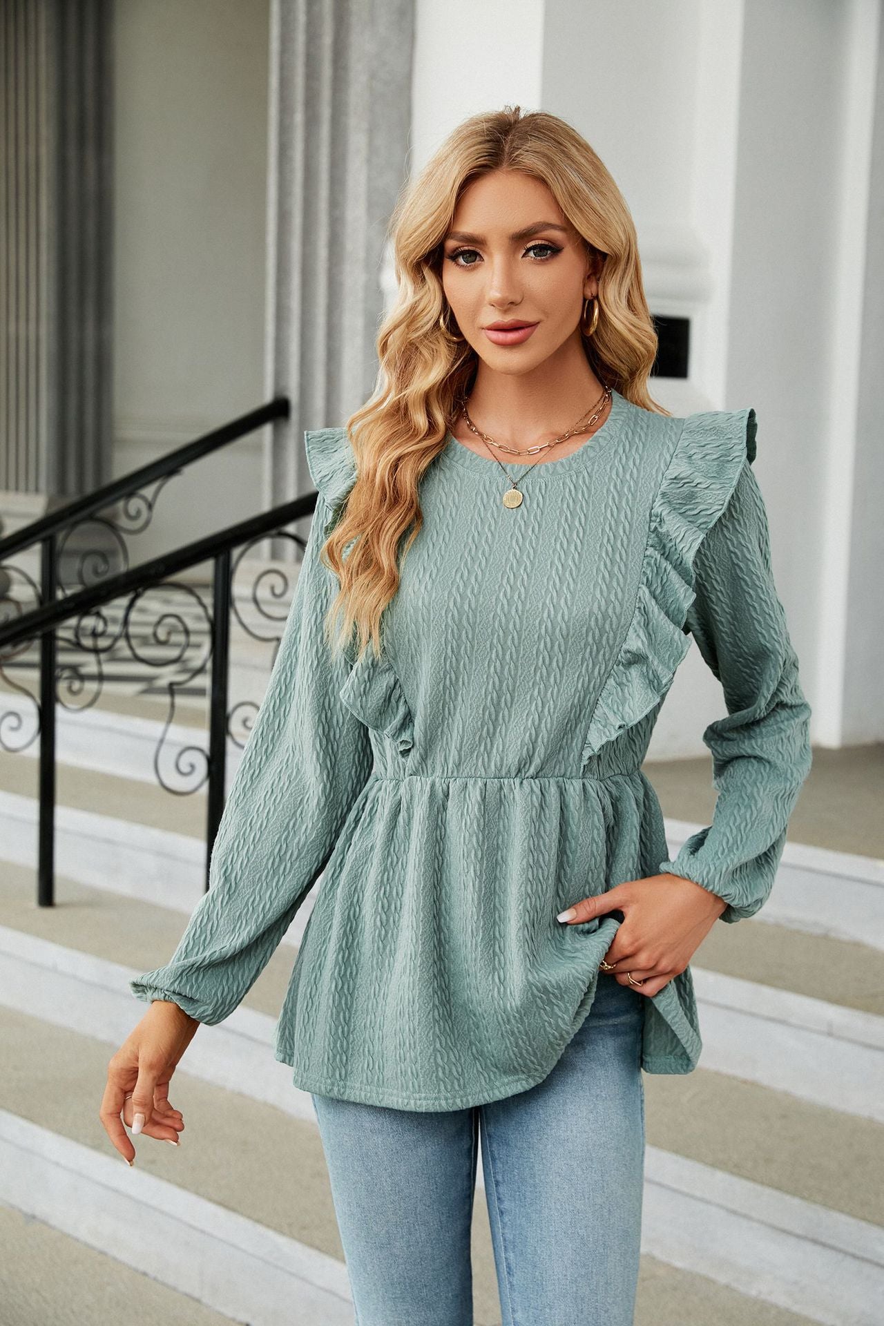 Avalance™| Ruffle Blouse